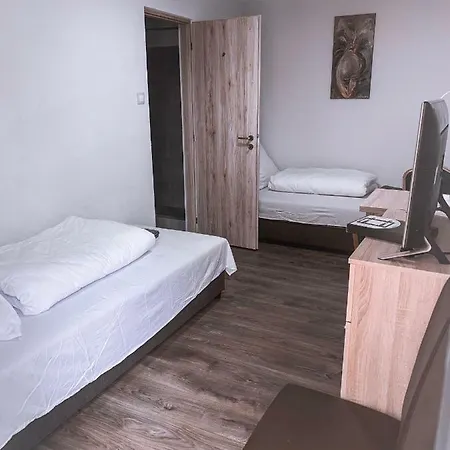 Leila Bed & Breakfast Vecsés